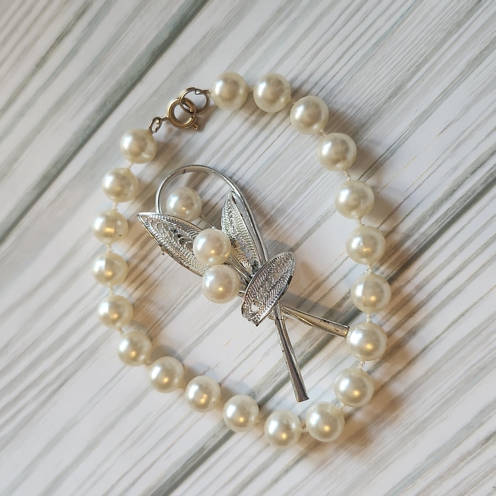 Faux Pearl Bracelet and Brooch Combo